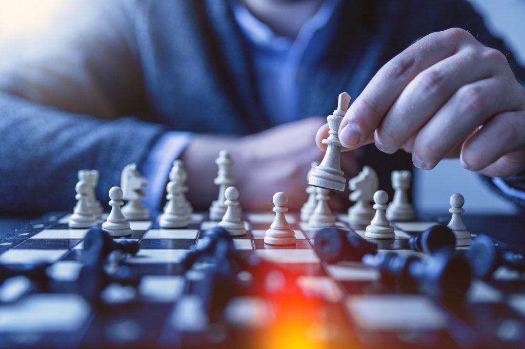 leader playing chess